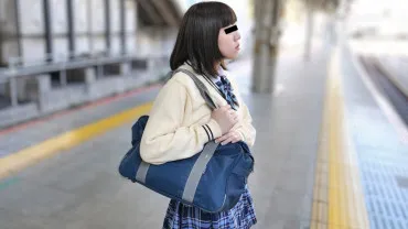 Cô gái tự nhiên 030125_01: Thiếu nữ mặc đồng phục, chín muồi để tiêu thụ, đang bị nhắm mục tiêu – Shiori Yamanaka