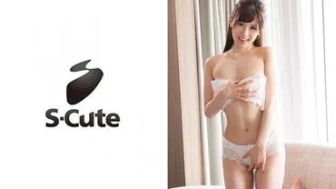 Rena (23) S-Cute servante dévergondée de beauté mince