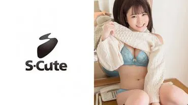 glänzend(24) S-Cute unberührte, haarlose Lolita mit schüchternem Sex