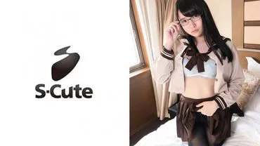 Aoi (19) S-Süßer Blowjob und Y-Shirt und schönes Mädchen