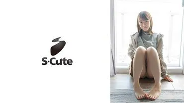Maho (21) S-Cute fair-skinned beauty and post-park date hidden camera H
