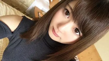 Réira, 20 ans, serveuse dans un izakaya