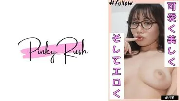 Natsuki (23): Stunning figure! Cosplay and glasses suit ts submissive beauty for a home video.
