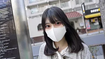 College Girl [Limited] Riku-chan 20 Years Old Super Thin Waist Clear College Girl!! Grabbing the thin waist of the fluffy mysterious girl and pounding hard in the middle of ejaculation!!