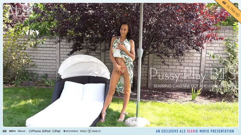 ALSScan Cayenne Hot và Gina Gerson Pussy Play BTS.