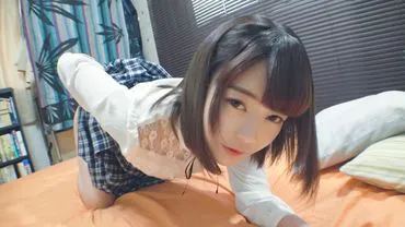 First-time AV shoot for amateur applicant 81. A beautiful girl, a former idol and shut-in, appears! Don't miss her moans as she exposes her plump beautiful breasts and buttocks in her first sexual encounter in three years!