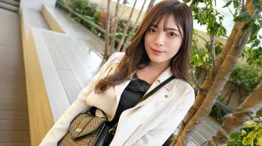 Good face! Good body! Good boobs! The perfect woman, a former model, appears on Shiroto TV! Showbiz-trained fellatio technique!? Overflowing pussy juice!! The convulsions of the slender body are irresistible! 【First Shoot】AV application on the internet → AV experience shooting 2205