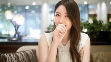 禁忌的他人棒性爱！？长期无性生活的美人妻在久违的性爱中理智彻底崩溃！冲向他人棒的她展现出令人禁忌的堕落感！请欣赏这沉溺于快感的女子风姿！【初拍】在网上应征AV→AV体验拍摄 2336