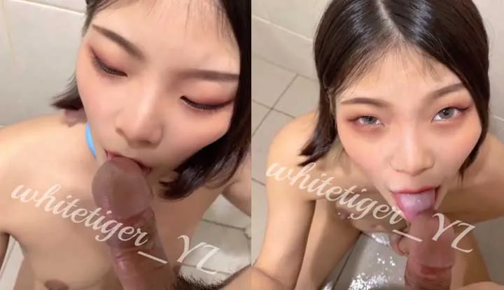 Shoot on the little bitch's face ~ The natural mask tastes the best
