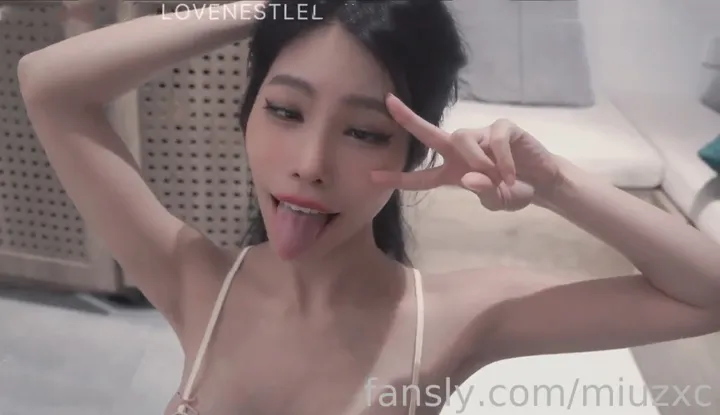 Miuzxc Chị Gái Dâm Muốn Trở Thành Búp Bê Tình Dục: Quay Cận Cảnh Chịch Và Bú Sau Khi Bắn Tinh - Video Leak Fansly