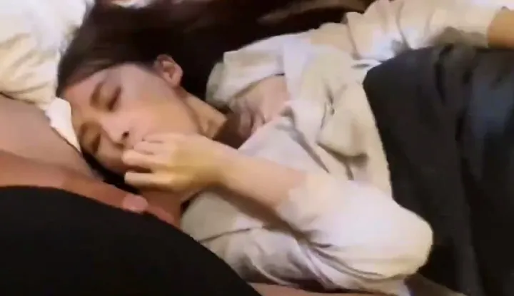 สาวระดับเทพพามือใหม่ไลฟ์สด สัมผัสความสุขแบบตะวันตก