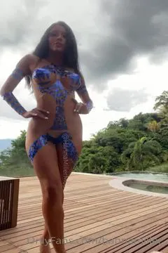 OF Hannamiller Colombia Exquisite Model ~ Using Fingernail Stickers As Pasties