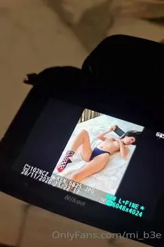 [Vietnam] OF mi_b3e ~ Erotic Photoshoot