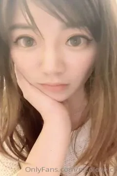 Beautiful girl with big eyes, show a wave