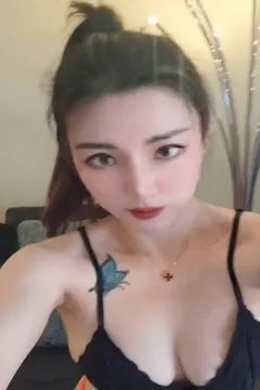 Un selfie érotique de NicoLove