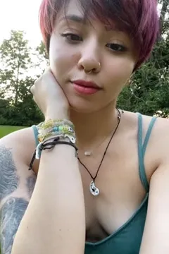 puppiloli 趁没人偷偷露奶