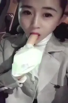 Do Ya Know How to Train for Deepthroat?