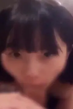 สาวเกาหลีน่ารักกินไก่