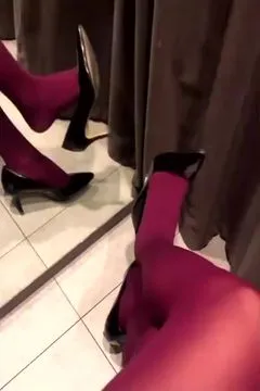 Super Filthy Skanky Cuckold Housewife [Shenntr] Pantyhose High Heels' Extreme Temptation