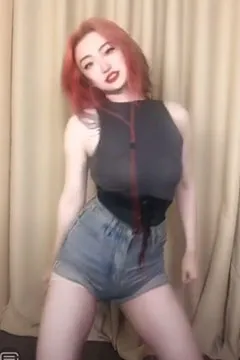 Rote Haare Milchmädchen tanzen heißen Tanz