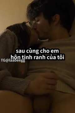 Bạn trai của tôi đã trở thành một con chó nhỏ và không thể rời xa tôi