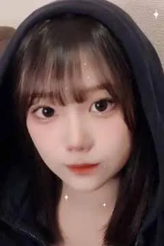 นักเรียนสาวคนนี้ยังเด็กมาก~