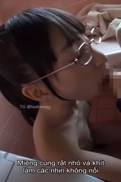 I have a petite girlfriend, I want to do whatever I want with her.