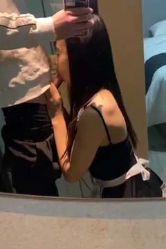 Gentle service of a young girlfriend