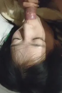 How to feed my girlfriend every day?