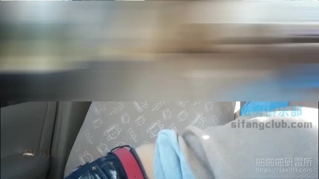 Car shaking is not uncommon, but opening the car door to do it is rare.