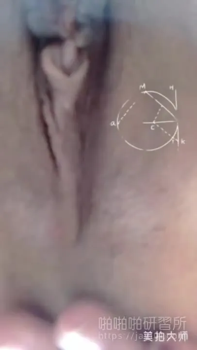 chinese/russian mixed hottie's masturbation show!! high heels thrusting the pussy ~ petite raw pussy squirted from all that happiness: I want that thick one (pubes shaving ~ 2)