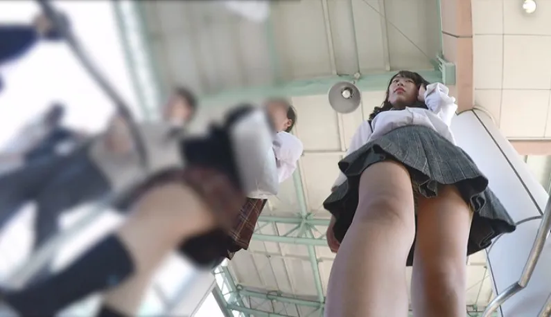 True, Sneak Shot Master!!! High-Quality Camera at Hand, No Upskirt Secrets Will Be Missed! 77