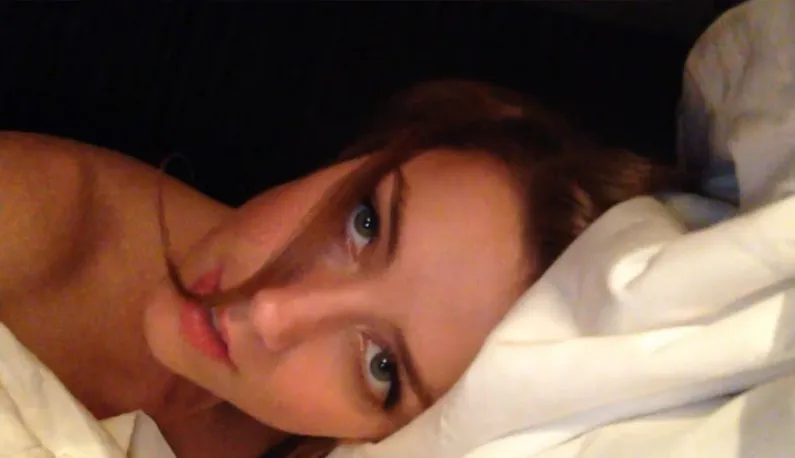 [European/US] Suspected Aquaman Lead Actress Amber Heard's Sex Tape Leaked!! Showing Her Nipples Murmuring!!