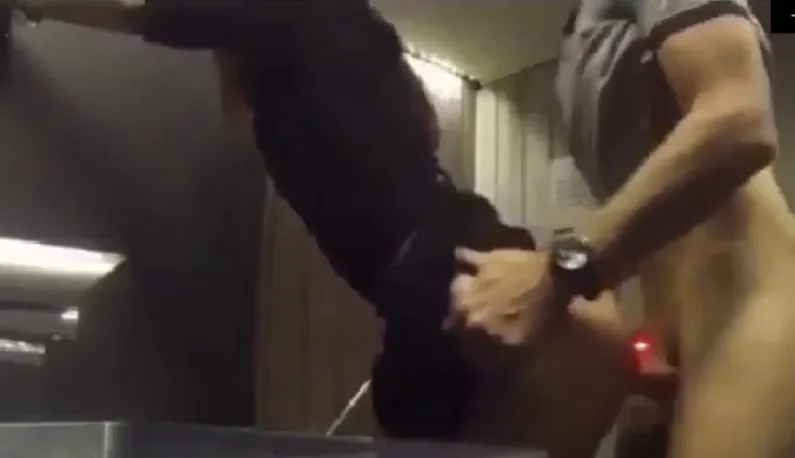 Young Couple Gets Sum Intense Nookie in the Restaurant's Pulic Restroom!! That Filthy Meat Slapping Sounds Echoed Throughout the Entire Restroom!!