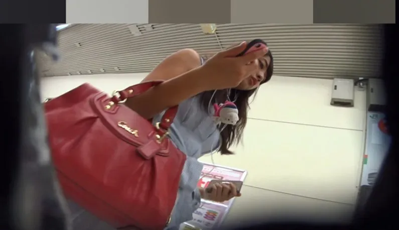 True, Sneak Shot Master!!! High-Quality Camera at Hand, No Upskirt Secrets Will Be Missed! 153