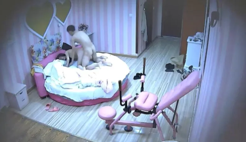 Sexy Long Hair Chick Taking the Free Time Between Classes to Get Some Nookie in the Hotel with Her Senpai ~ Went for Two Consecutive Fucks ~ Getting All the Fucks in That They've Been Missing Out On