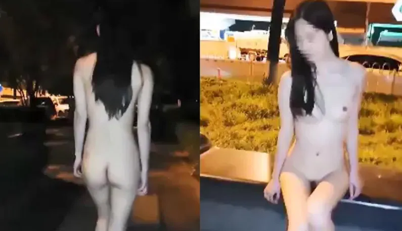 It's Just that Damn Great Taking a Stroll on the Street Fully Nude ~ The Weather's So Hot I Just Dun Feel Like Having Any Clothes On!!