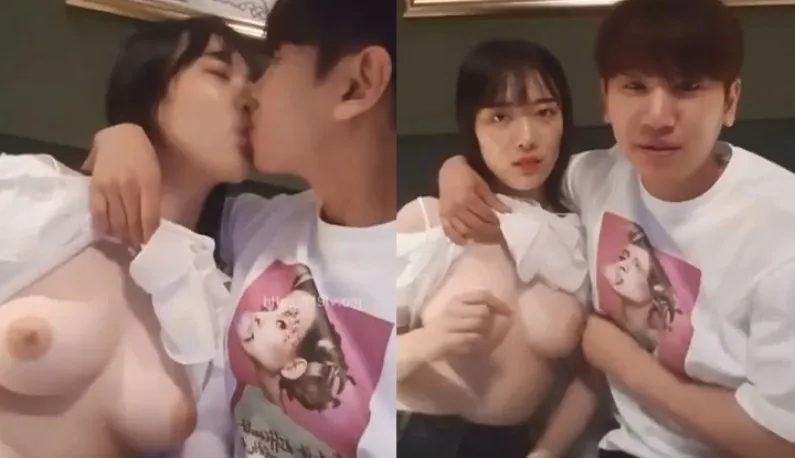 Bring the girlfriend to live broadcast in Korea~ If there's any disagreement, lift up the clothes to expose the chest and apologize!!