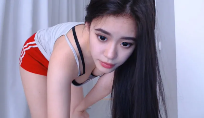 (European/US) Li Chang Show ~ I'm in a Good Mood Today ~~ Showing You All My Pussy ~ 0221-2