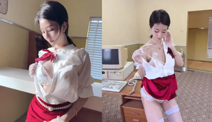 Die weiße Seidenverführung im Büro von Xiong Xiaonuo, wann gehst du zur Arbeit mit einem solchen Sekretär?