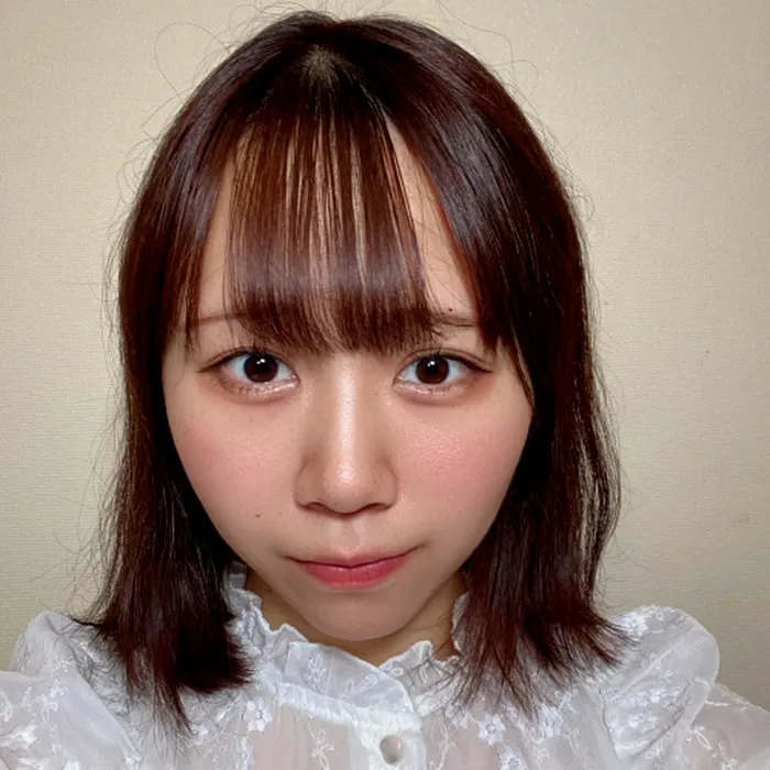 FC2-PPV-4706720 Cute Girl from the Countryside: AV Debut Starting Tokyo Life – Support Chika's Dream
