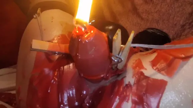 Lady Shock - đèn nến dildo, kẹp quần áo và vax