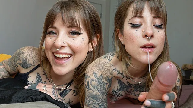 My girlfriend's hot tatted sister begs for a creampie - Awlivv