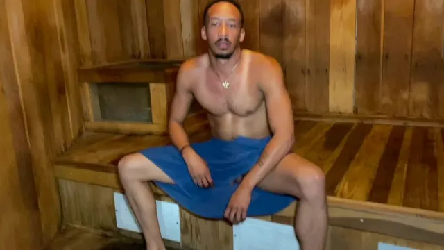Bathhouse Adventures pt. 1 - Tommy Bluezz & Daddy Black