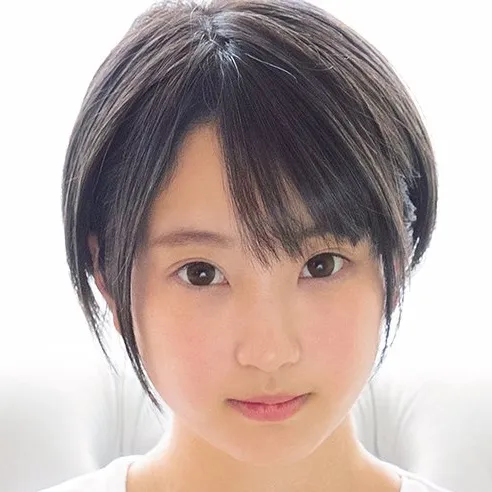 椿由奈