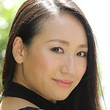 Shiina Aya