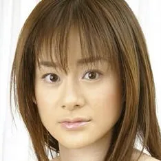 Yurino Momo