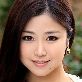 Aoyama Miki