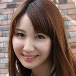 Tomine Ayaka