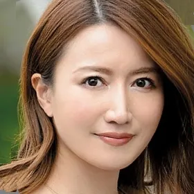 Izumi Saki